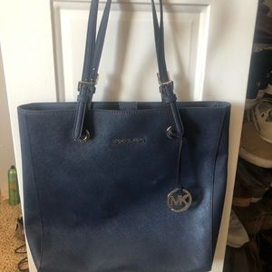 Michael Kors Tote